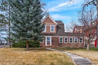 802 E 18TH ST, Cheyenne, WY 82001