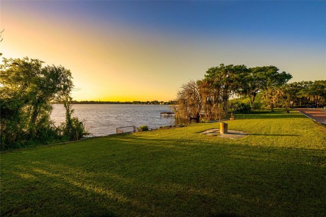 240 KILLARNEY DRIVE, Winter Park, FL 32789