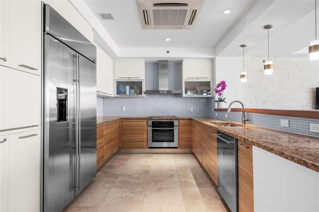 500 PLANTATION VILLAGE DRIVE 2-308, Dorado, PR 00646