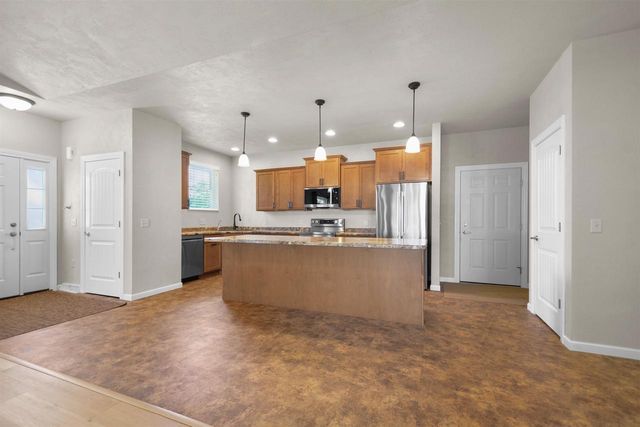 1274 CAMERON CIRCLE, Neenah, WI 54956