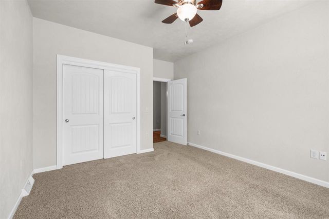 1274 CAMERON CIRCLE, Neenah, WI 54956
