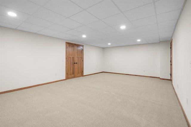 1274 CAMERON CIRCLE, Neenah, WI 54956
