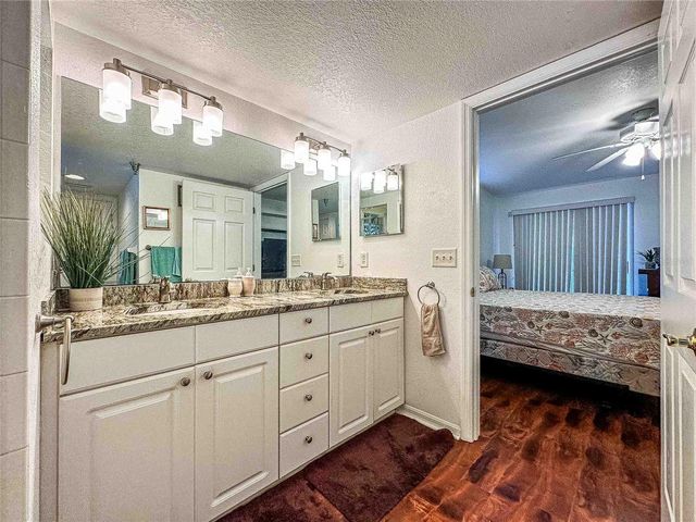 21107 FOUNTAIN VIEW LANE 5201, Lutz, FL 33558