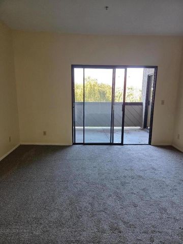 1256 Stanhope Lane 251, Hayward, CA 94545