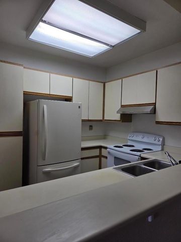 1256 Stanhope Lane 251, Hayward, CA 94545