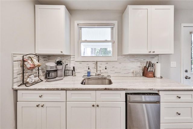 3325 Edinburgh Road, South Whitehall Twp, PA 18104