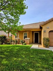 1464 Petunia Court, Beaumont, CA 92223