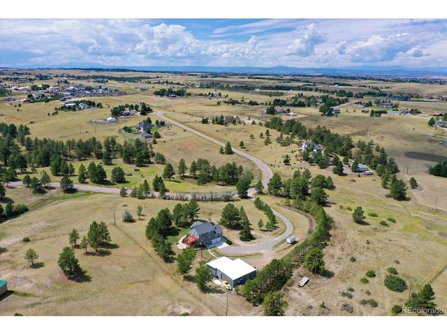 43120 London Dr, Parker, CO 80138