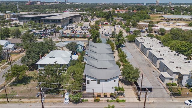 730 E Josephine St, San Antonio, TX 78208