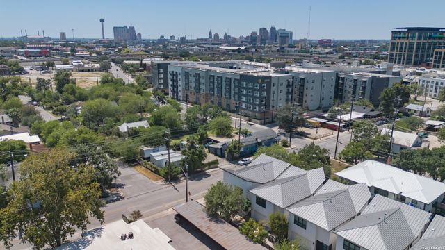 730 E Josephine St, San Antonio, TX 78208