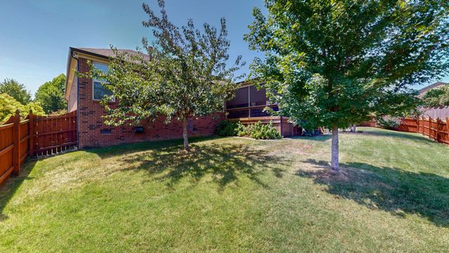 3101 Oxford Dr, Mount Juliet, TN 37122