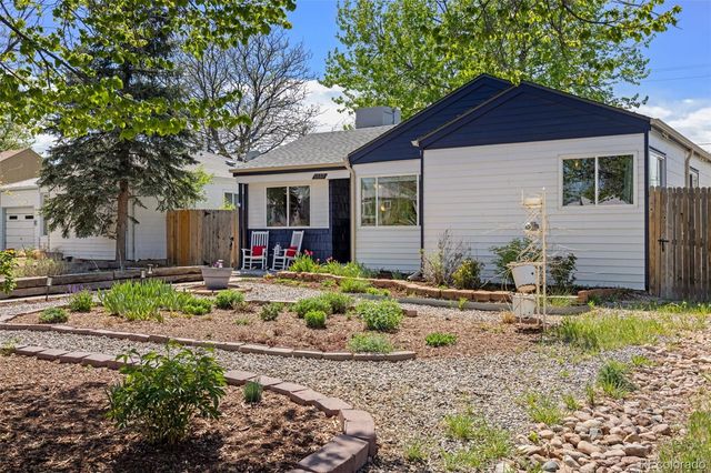 1157 Kingston Street, Aurora, CO 80010