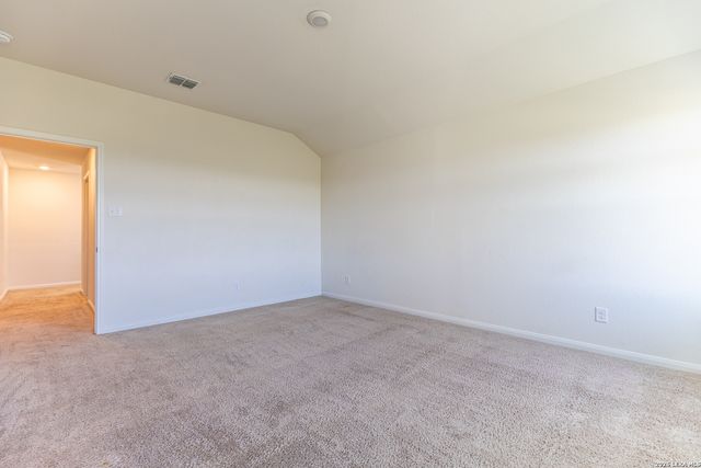 11038 eyelet, Converse, TX 78109