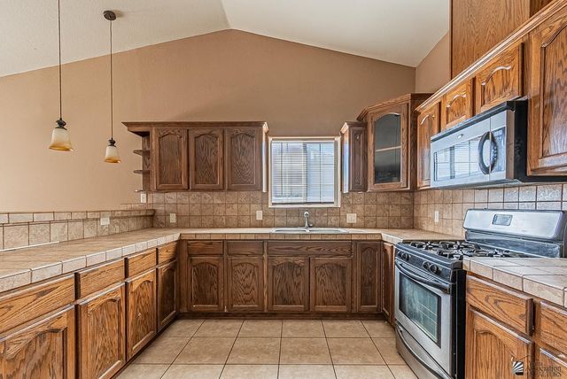 383 N Bernal Dr, San Luis, AZ 85336