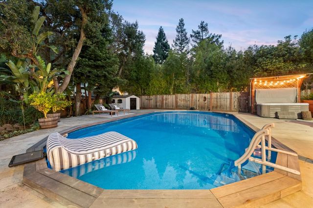 145 Devonshire Boulevard, San Carlos, CA 94070