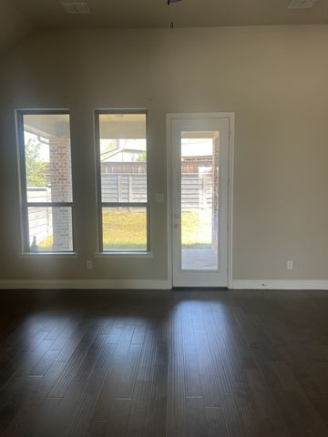 5136 Shallow Pond Drive, Little Elm, TX 76227