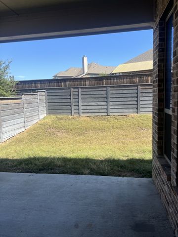 5136 Shallow Pond Drive, Little Elm, TX 76227