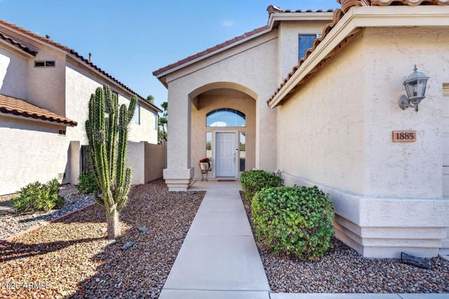 1885 W RAVEN Drive, Chandler, AZ 85286
