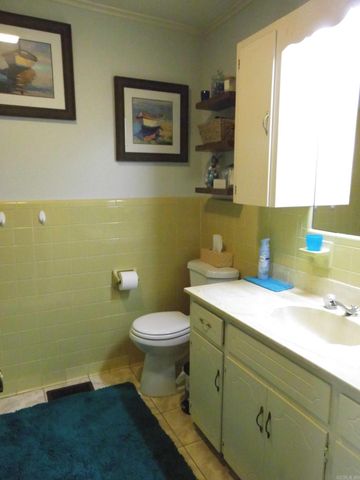 1300 W Woodson Lateral Road, Hensley, AR 72065