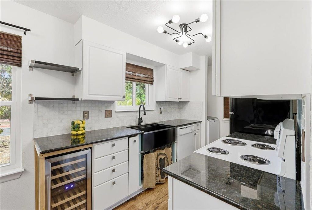 4902 Duval RD R2, Austin, TX 78727