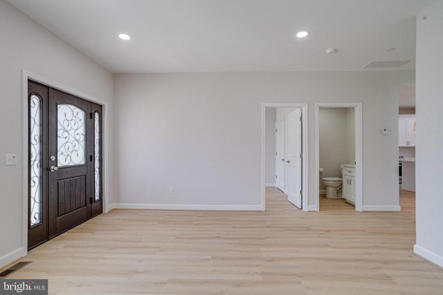 7547 BATTLE GROVE CIR, Dundalk, MD 21222