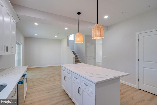 7547 BATTLE GROVE CIR, Dundalk, MD 21222
