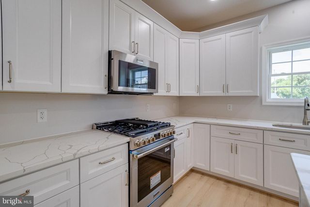 7547 BATTLE GROVE CIR, Dundalk, MD 21222