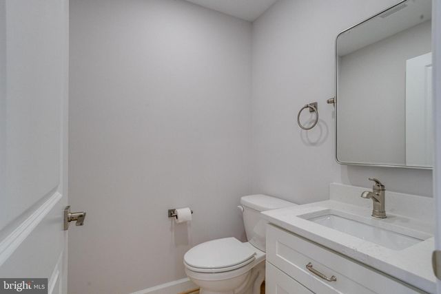 7547 BATTLE GROVE CIR, Dundalk, MD 21222