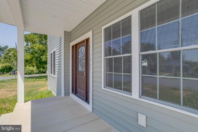 7547 BATTLE GROVE CIR, Dundalk, MD 21222