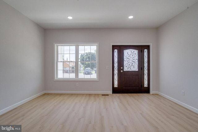 7547 BATTLE GROVE CIR, Dundalk, MD 21222