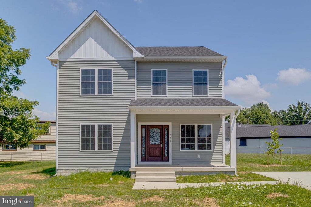 7547 BATTLE GROVE CIR, Dundalk, MD 21222