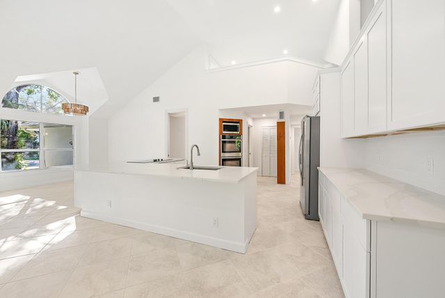 9149 SE Mystic Cove Terrace, Hobe Sound, FL 33455