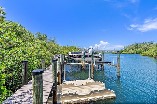 9149 SE Mystic Cove Terrace, Hobe Sound, FL 33455