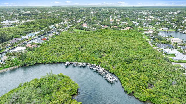 9149 SE Mystic Cove Terrace, Hobe Sound, FL 33455