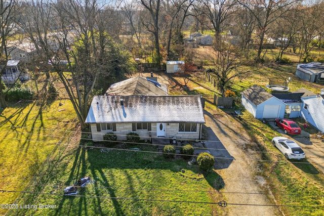 2306 Edgin Ct, Louisville, KY 40216