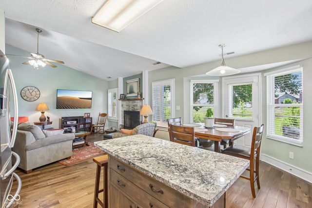 17825 Grassy Knoll Drive, Westfield, IN 46074