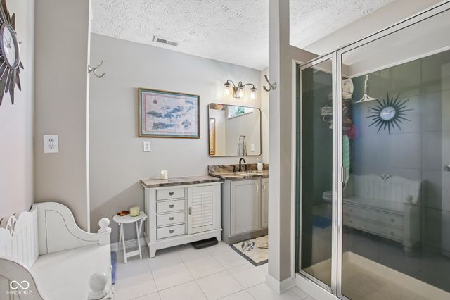 17825 Grassy Knoll Drive, Westfield, IN 46074