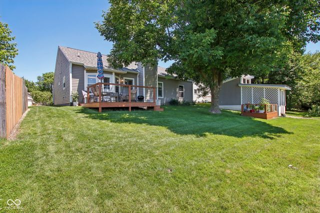 17825 Grassy Knoll Drive, Westfield, IN 46074