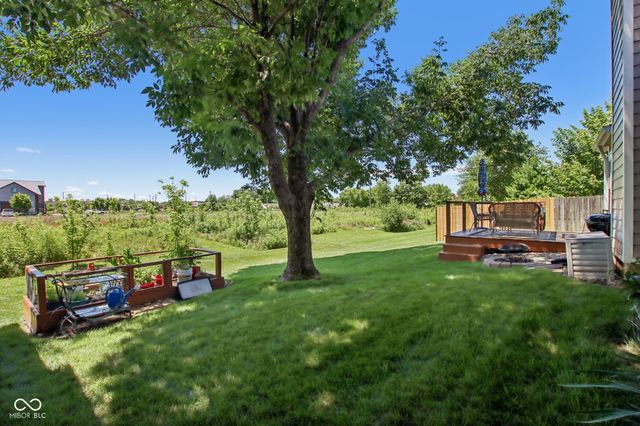 17825 Grassy Knoll Drive, Westfield, IN 46074