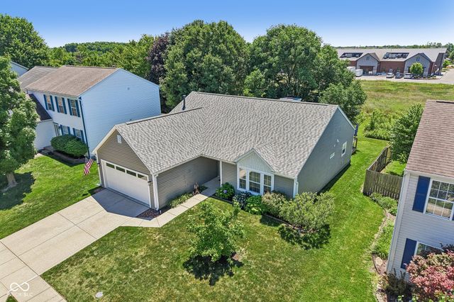 17825 Grassy Knoll Drive, Westfield, IN 46074