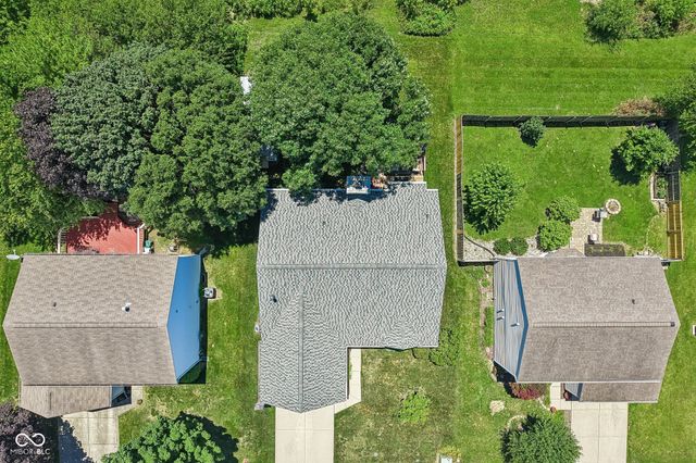 17825 Grassy Knoll Drive, Westfield, IN 46074