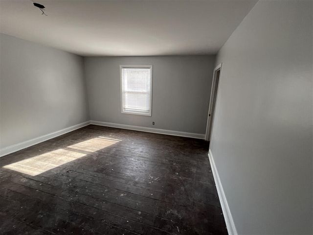 E 2792 Ruritan RD, Roanoke, VA 24012