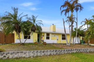 798 SW Carmelite Street, Port St. Lucie, Port St Lucie, FL 34983