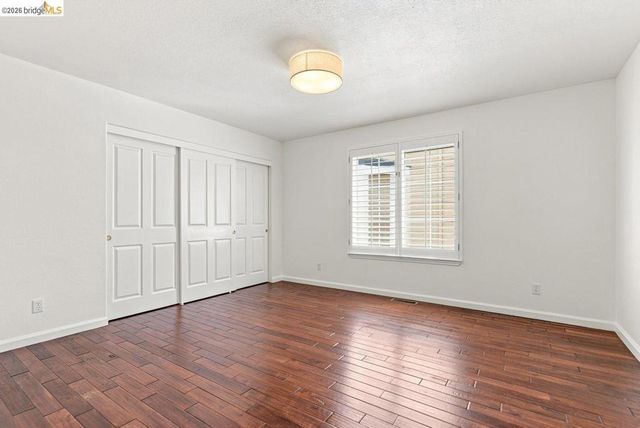 6163 Girvin Dr, Oakland, CA 94611