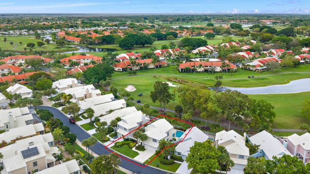 18 Windsor Lane, Palm Beach Gardens, FL 33418