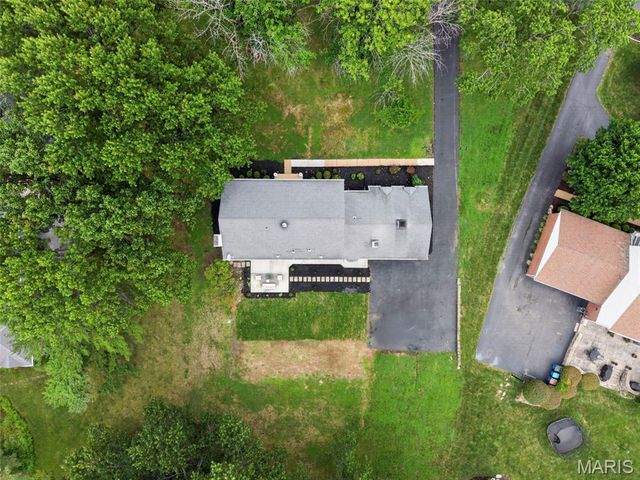 2251 Whitby Road, Chesterfield, MO 63017