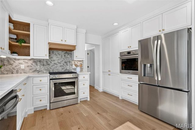 2251 Whitby Road, Chesterfield, MO 63017