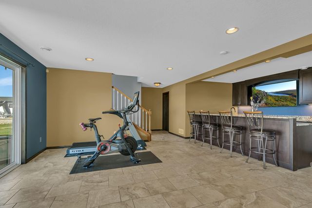 13827 Savanna Drive, Rogers, MN 55374