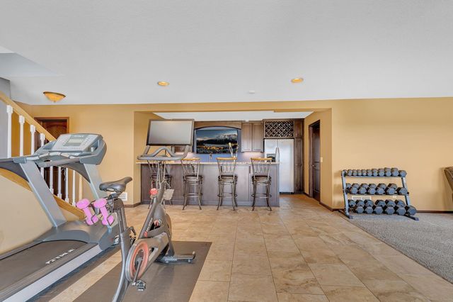 13827 Savanna Drive, Rogers, MN 55374