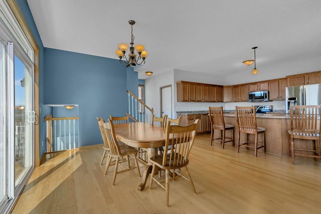 13827 Savanna Drive, Rogers, MN 55374